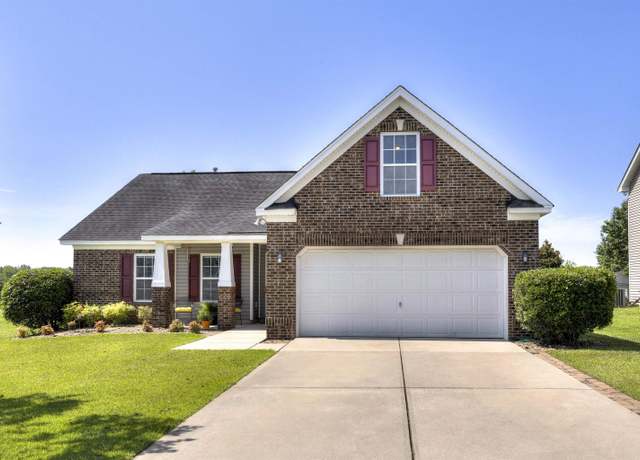 Property at 925 Farnsworth Dr, Hopkins, SC 29061-8250, 3 beds, 2 baths