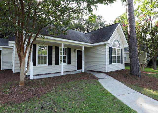 Property at 755 Burnside Dr, Columbia, SC 29209, 3 beds, 2 baths