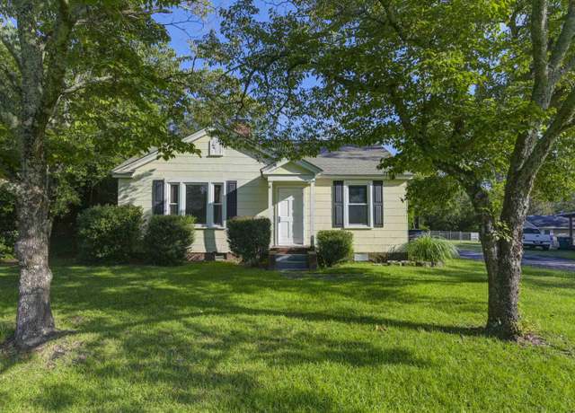 Property at 637 E Church St, Leesville, SC 29070, 2 beds, 1 bath