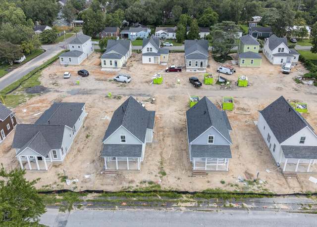 Property at 802 Lexington Ave, Cayce, SC 29033, 3 beds, 2.5 baths