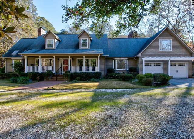 Property at 20 Hunt Cup Ln, Camden, SC 29020, 3 beds, 2.5 baths