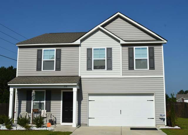 Property at 210 Carriagebrook Cir, Camden, SC 29020, 5 beds, 3 baths
