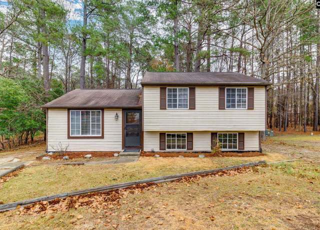 Property at 21 Forestland Ct, Columbia, SC 29212, 3 beds, 2 baths