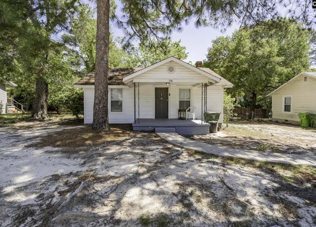 Property at 630 Oakland Ave, Columbia, SC 29203, 8 beds, 4 baths