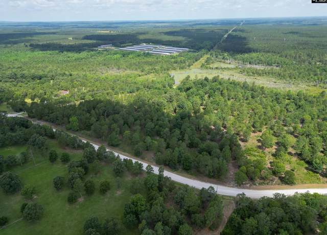 Property at 196 Hound Hollow Rd, Camden, SC 29020