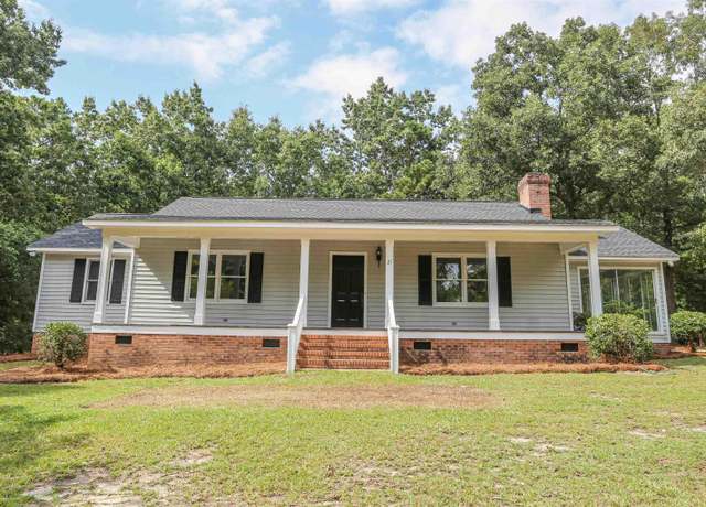 Property at 21 Briar Patch Rd, Camden, SC 29020-0000, 3 beds, 2 baths