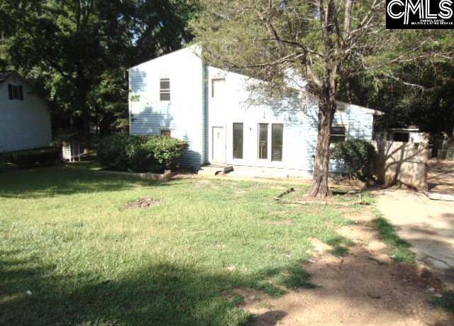 Property at 725 N Royal Tower Dr, Irmo, SC 29063, 3 beds, 2 baths