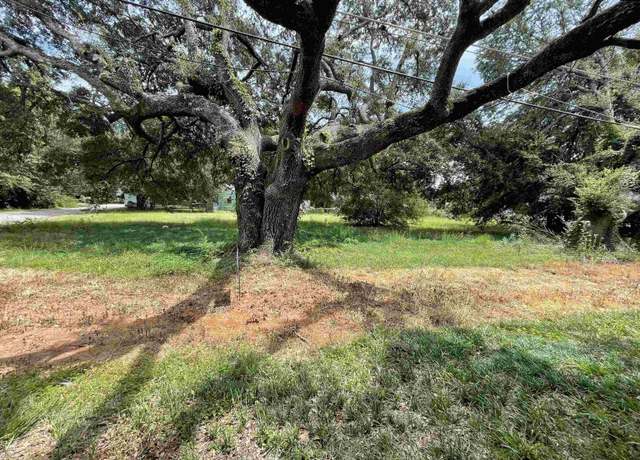 Property at 756 Laurens St NW, Aiken, SC 29801