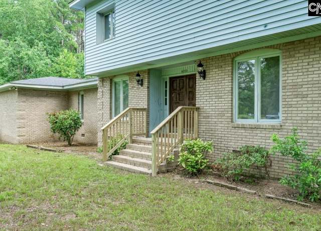 Property at 400 Derby Ln, Hopkins, SC 29061, 4 beds, 2.5 baths