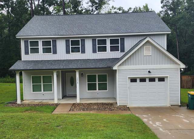 Property at 208 Brookhill St W, Lexington, SC 29072, 5 beds, 2.5 baths