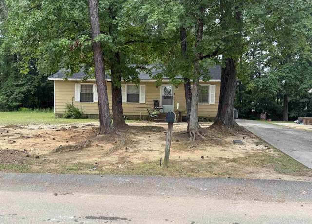 Property at 1013 Rockymount Rd, Columbia, SC 29203, 3 beds, 1.5 baths