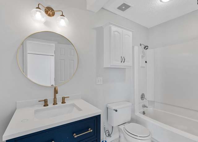 Property at 111 Lionsgate Dr, Columbia, SC 29223, 3 beds, 2.5 baths