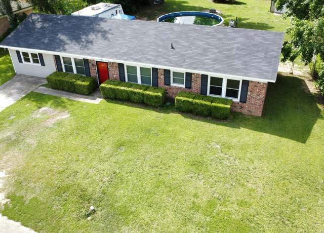 Property at 704 Cambridge, Lugoff, SC 29078, 3 beds, 2 baths