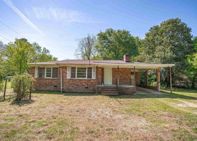 Property at 1215 Giff Ln, Newberry, SC 29108, 3 beds, 1.5 baths