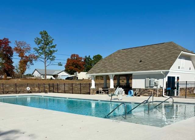 Property at 129 Glenshire Dr, Lugoff, SC 29078, 4 beds, 2 baths