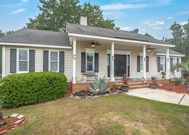 Property at 129 Pin Oak Ct, Lexington, SC 29073, 3 beds, 2 baths
