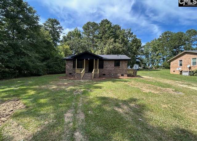 Property at 115 Henry St, Batesburg, SC 29006, 3 beds, 1 bath