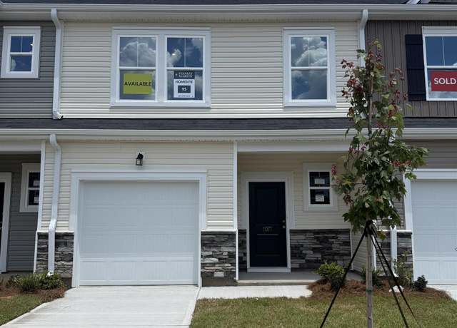 Property at 1071 Cornelia St, Elgin, SC 29045, 3 beds, 2.5 baths