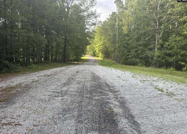 Property at 320 Dewdrop Dr, Ridgeway, SC 29130