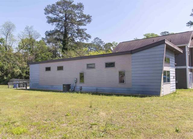 Property at 1519 Cleveland St, Columbia, SC 29203, 2 beds, 2 baths