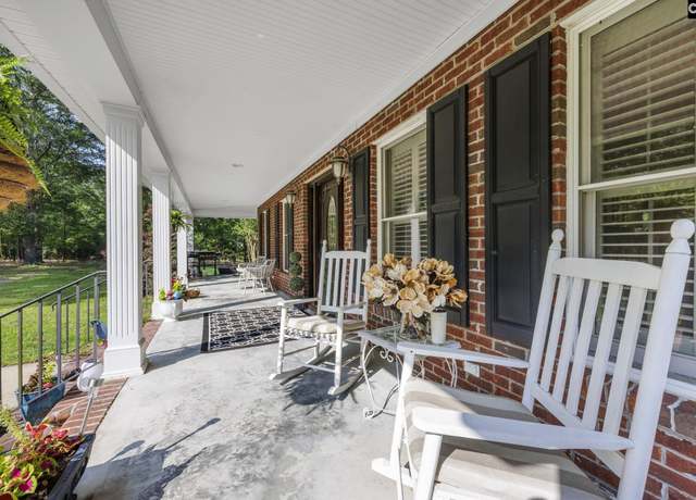 Property at 1368 Sunnyhill Dr, Camden, SC 29020, 4 beds, 3.5 baths