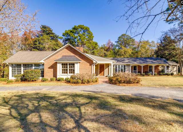 Property at 650 Red Fox Rd, Camden, SC 29020, 3 beds, 2.5 baths