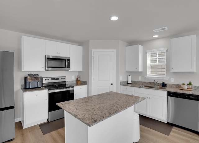 Property at 1070 Crescent Moon Loop, Hopkins, SC 29061, 3 beds, 2.5 baths
