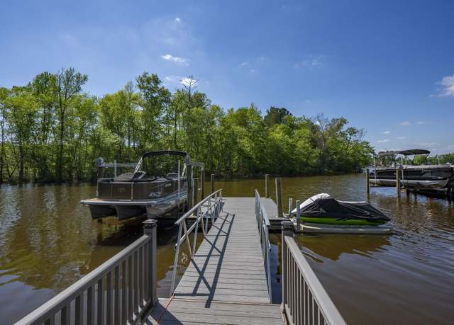 Property at 153 Longview Dr, Leesville, SC 29070, 4 beds, 3.5 baths