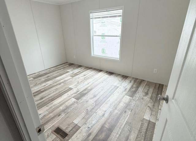 Property at 325 Gary Hallman Cir, Leesville, SC 29070, 3 beds, 2 baths