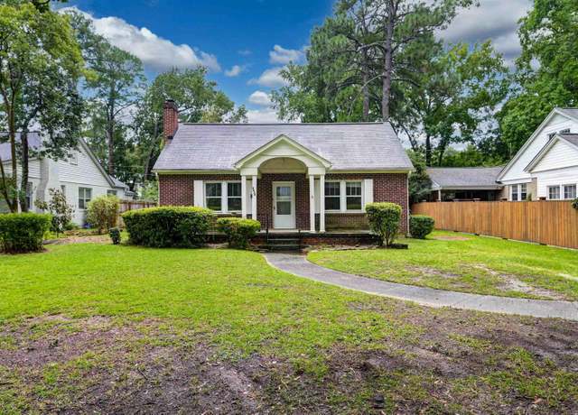 Property at 2824 Heyward St, Columbia, SC 29205, 3 beds, 2 baths