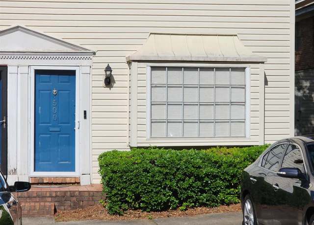 Property at 500 Cambout St, Columbia, SC 29210, 2 beds, 1.5 baths