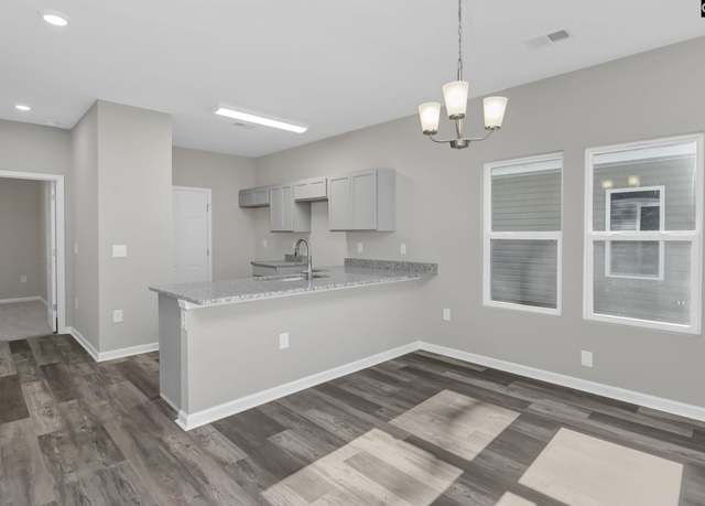 Property at 439 Ravenscroft Rd, West Columbia, SC 29172, 3 beds, 2 baths