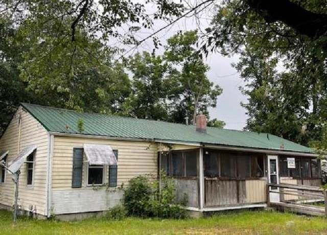 Property at 313 Cary Dr, Beech Island, SC 29842, 4 beds, 1 bath
