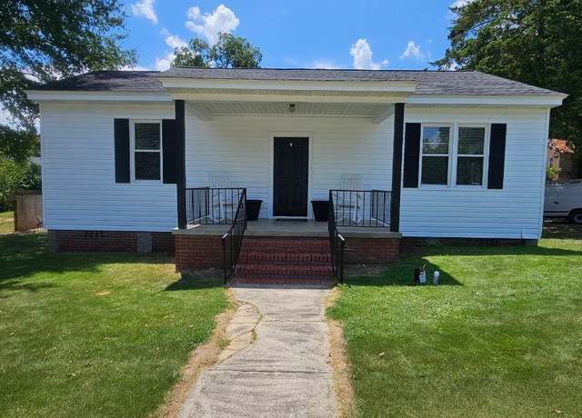 Property at 1613 Nance St, Newberry, SC 29108, 2 beds, 1.5 baths