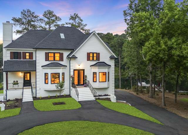 Property at 382 Oxenbridge Way, Chapin, SC 29036, 5 beds, 4.5 baths