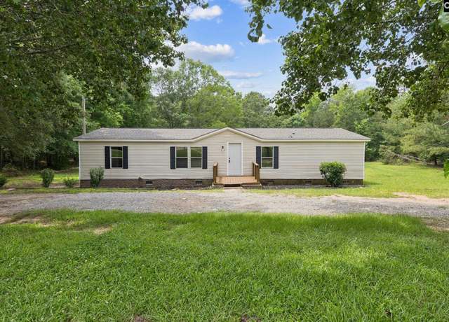 Property at 109 Rocky Top Rd, Anderson, SC 29621, 3 beds, 2 baths