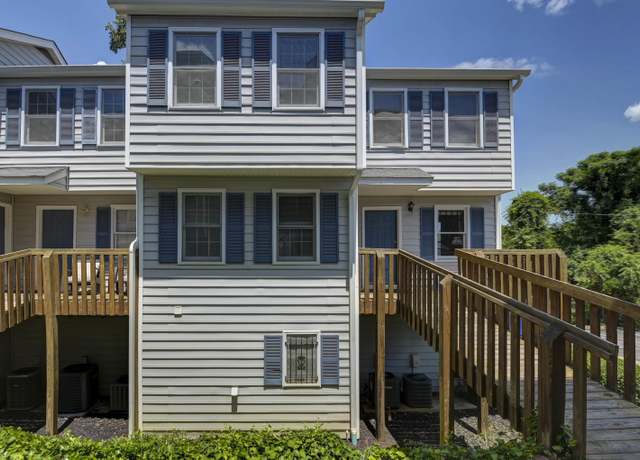 Property at 1227 Barnwell St #6, Columbia, SC 29201, 2 beds, 1 bath