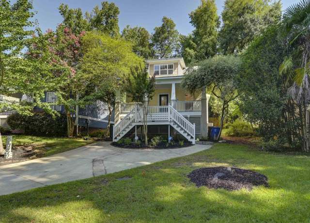 Property at 471 Hilltop Pl, Columbia, SC 29203, 3 beds, 2 baths