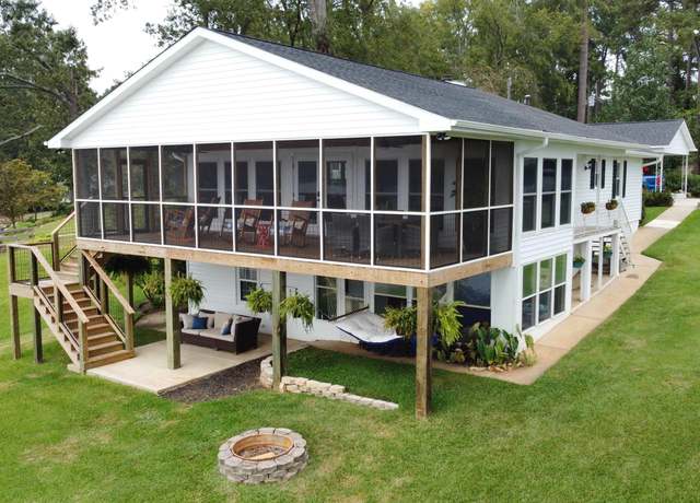 Property at 93 Lakewood Ln, Prosperity, SC 29127, 3 beds, 2.5 baths