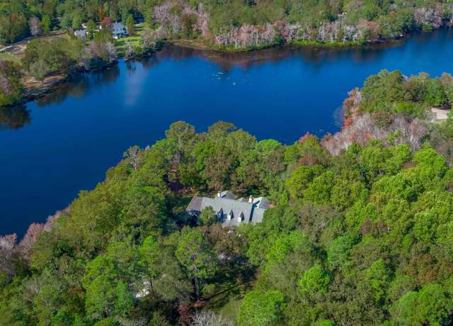 Property at 1853 Hasty Rd, Camden, SC 29020, 6 beds, 5 baths