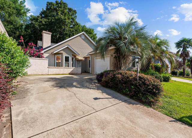 Property at 105 Wynfield Ct, Columbia, SC 29210, 2 beds, 2 baths