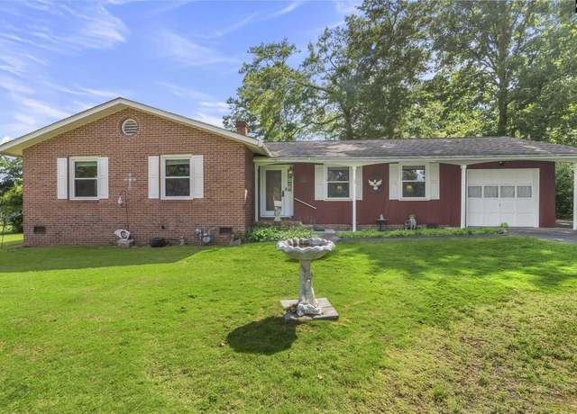 Property at 237 Morningside Dr, Columbia, SC 29210, 4 beds, 3 baths