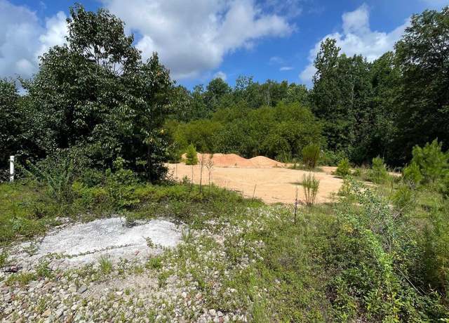 Property at 55 Edinburgh Ln, Camden, SC 29020