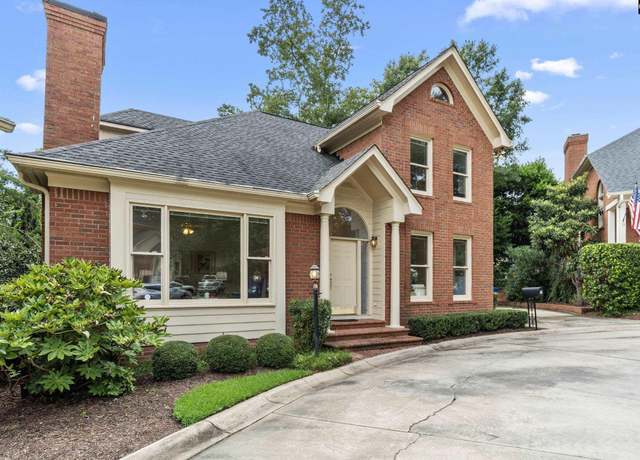 Property at 10 Cameron Ct, Columbia, SC 29205, 3 beds, 2.5 baths
