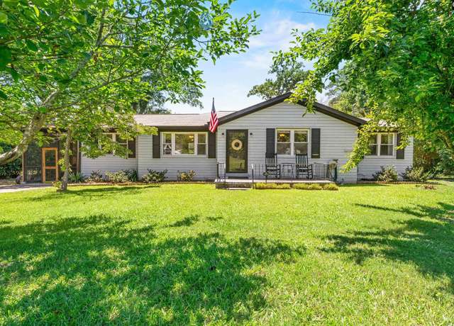 Property at 564 Rainbow Cir, West Columbia, SC 29170, 3 beds, 1.5 baths