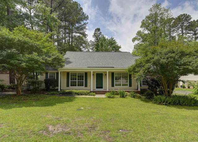 Property at 331 Three Oaks Dr, Lexington, SC 29073, 3 beds, 2 baths