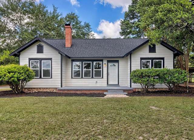 Property at 203 Meetze Ave, Lexington, SC 29072-2623, 3 beds, 2 baths