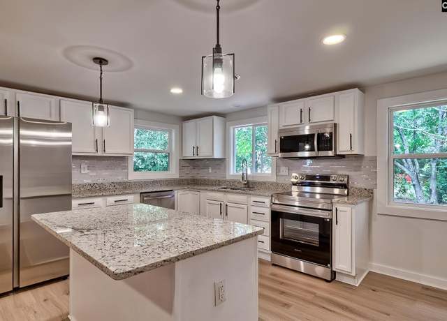 Property at 203 Meetze Ave, Lexington, SC 29072-2623, 3 beds, 2 baths