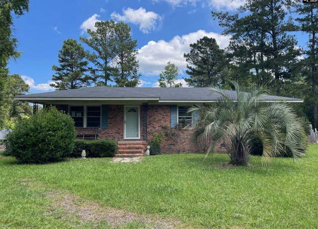 Property at 507 N Hill St, Timmonsville, SC 29161, 3 beds, 1.5 baths
