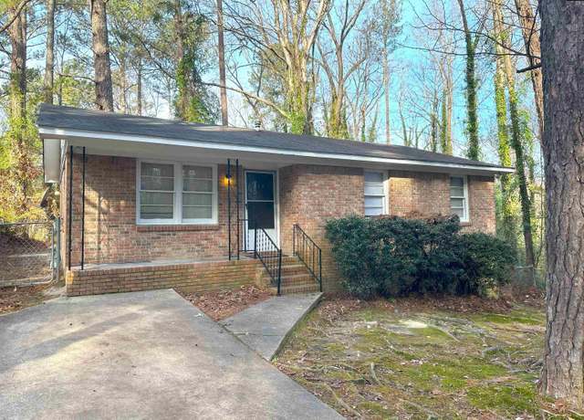 Property at 313 Woodcrest Dr, Columbia, SC 29203, 3 beds, 1 bath